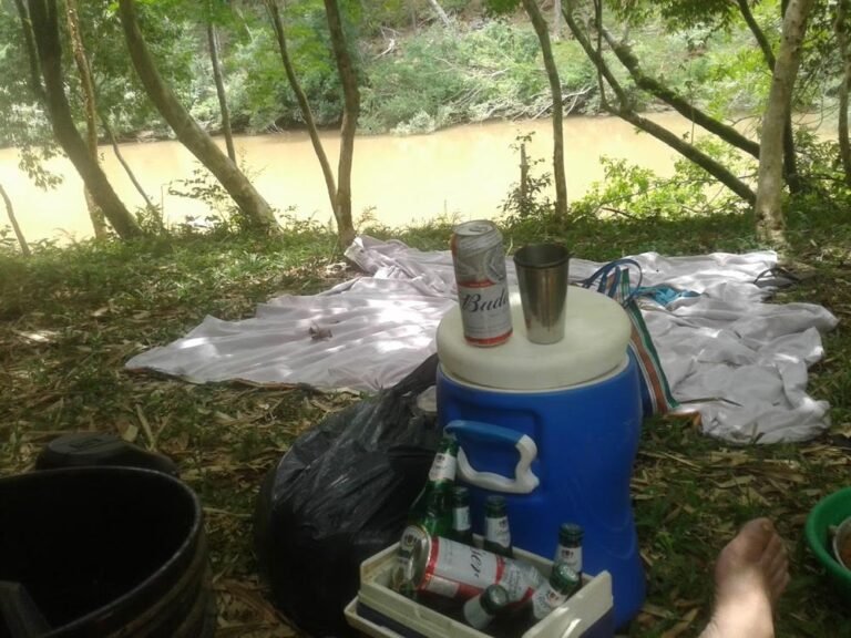 Camping Tropical